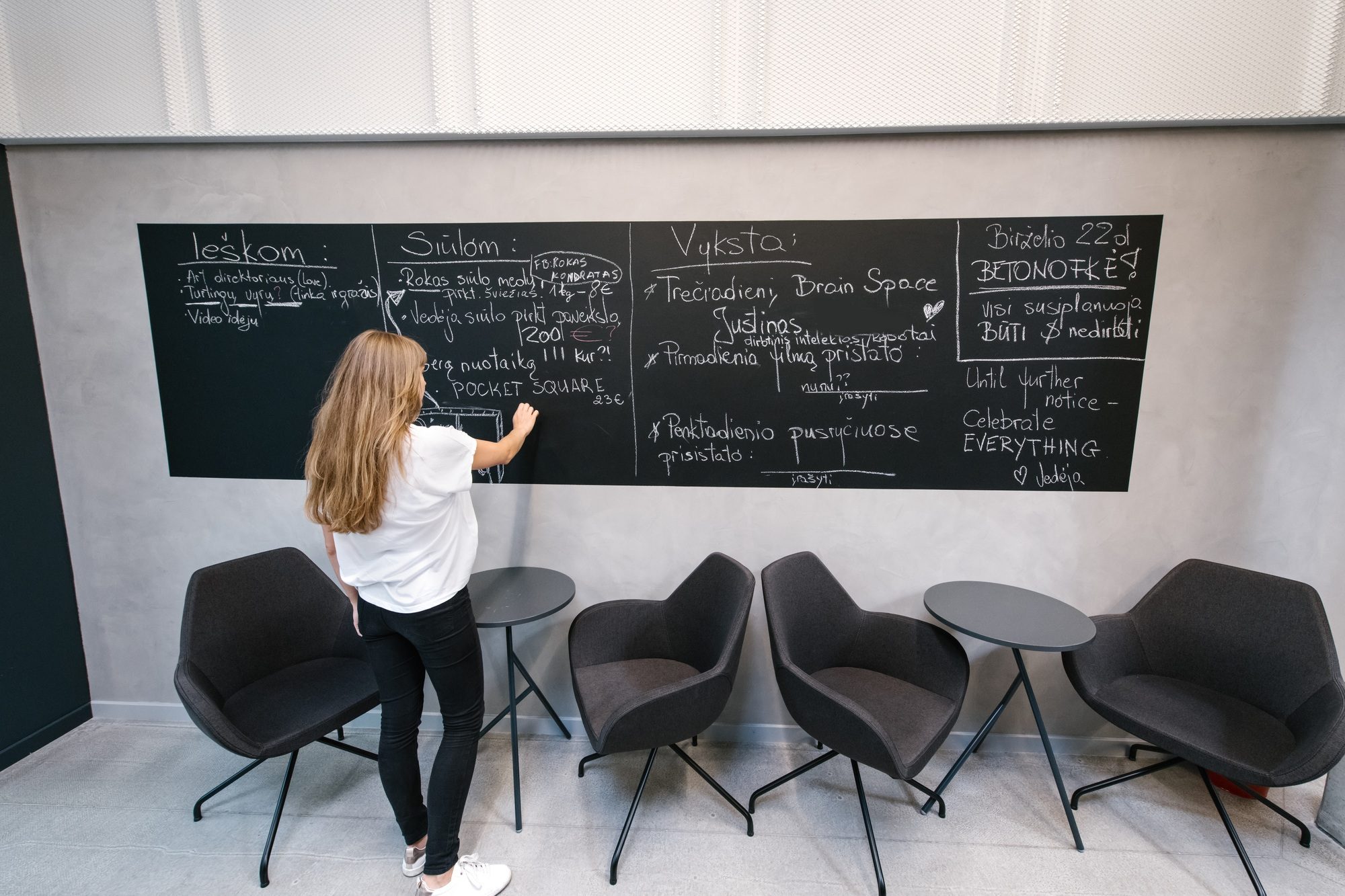 10 Best Practices for New Hire Orientation to Ensure a Seamless Onboarding Experience