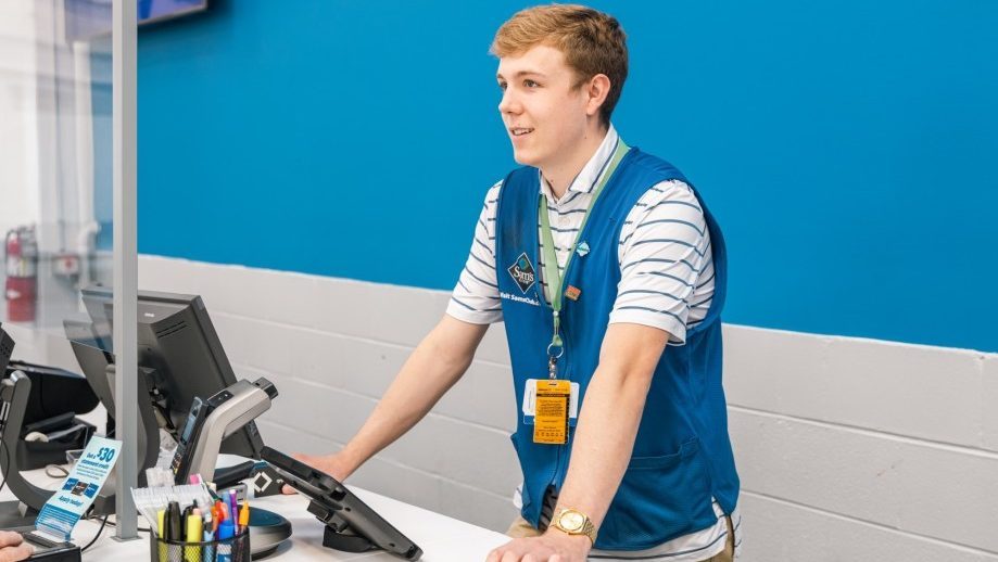 Discounted Sam’s Club Membership for Seniors 50+, Students, Teachers, First Responders, Military & More