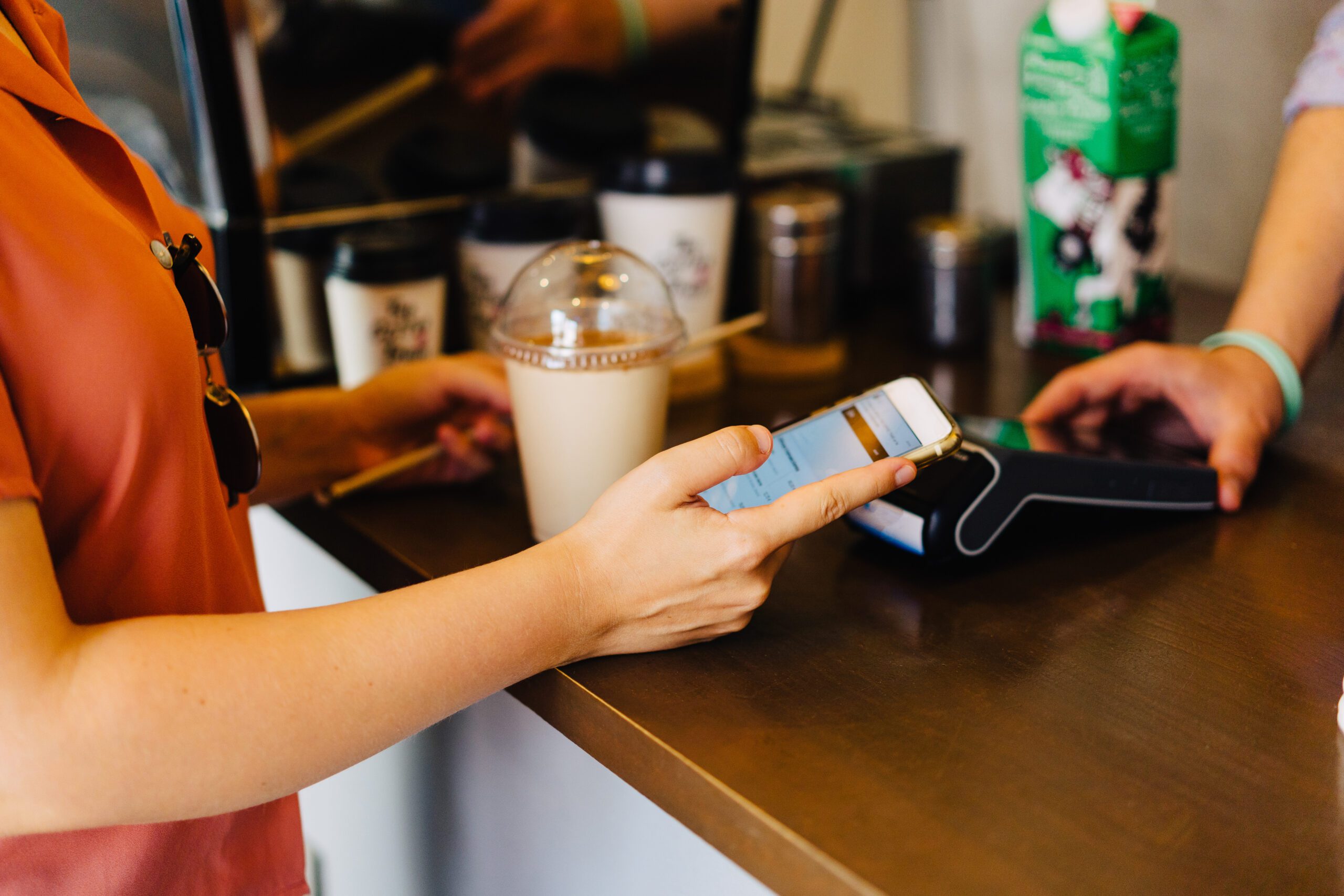Irish Banks Announce Payment App to Compete with Revolut