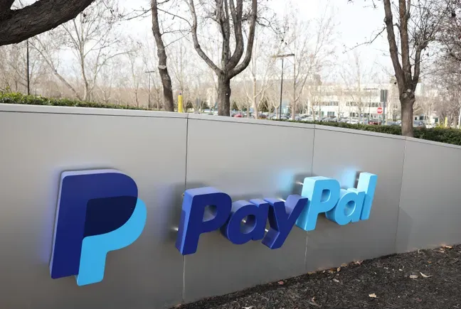 PayPal introduces payment links | Payments Dive