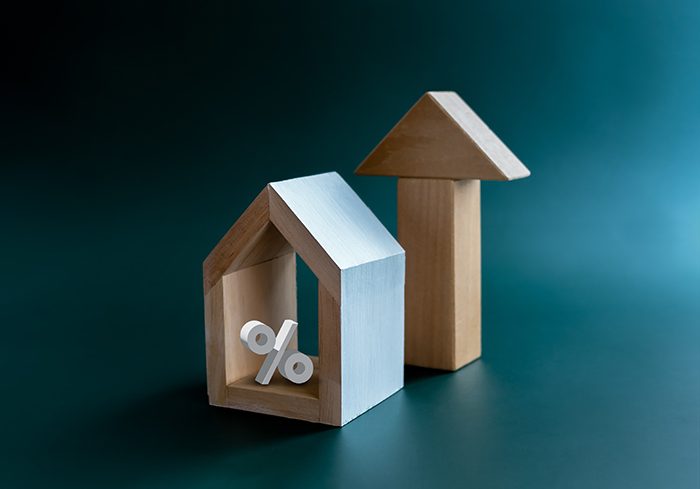 Average fixed rates now on brink of 6%: Moneyfacts – Mortgage Strategy